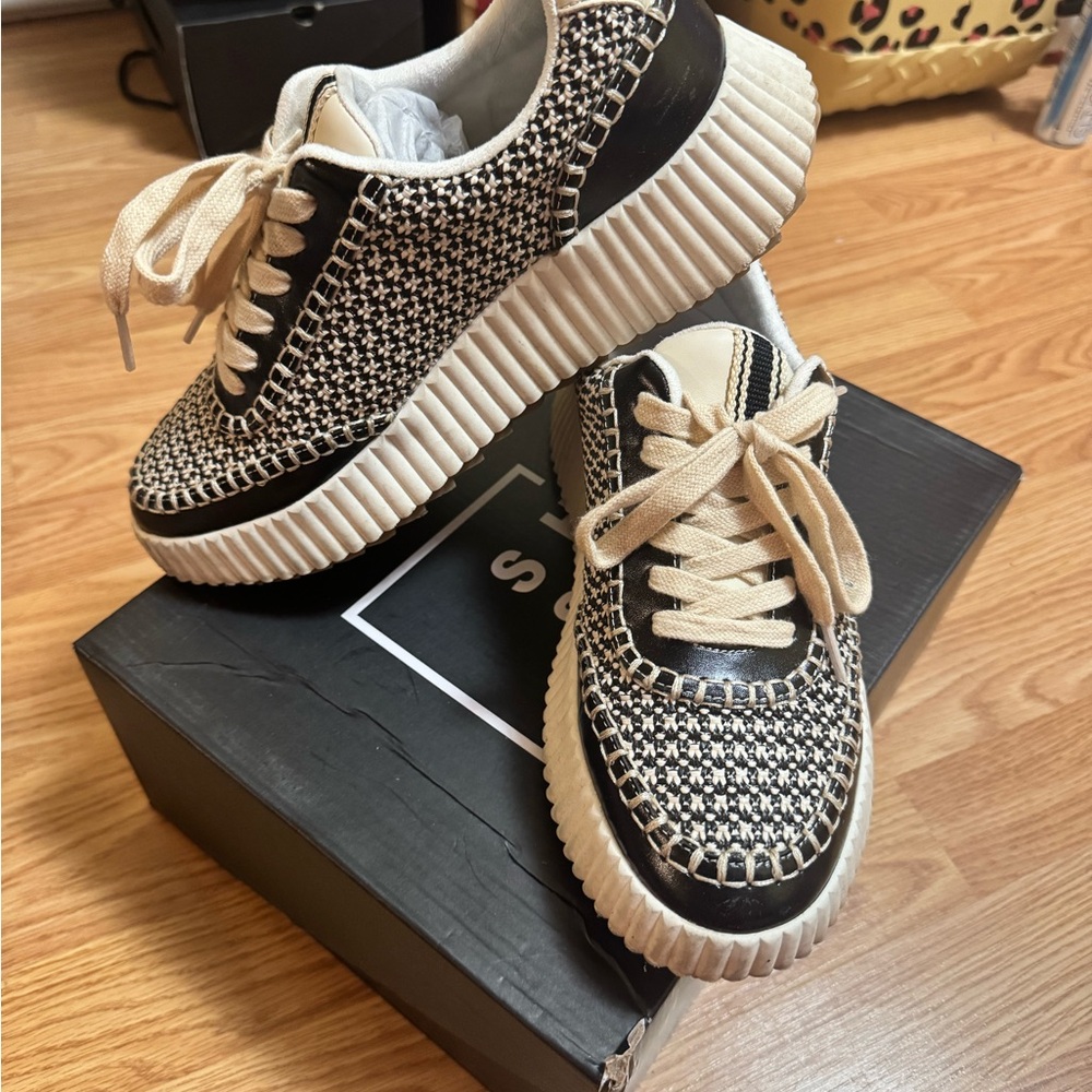 ShuShop - Black and Cream Women's Sneakers In Good Condition PRICE DROP